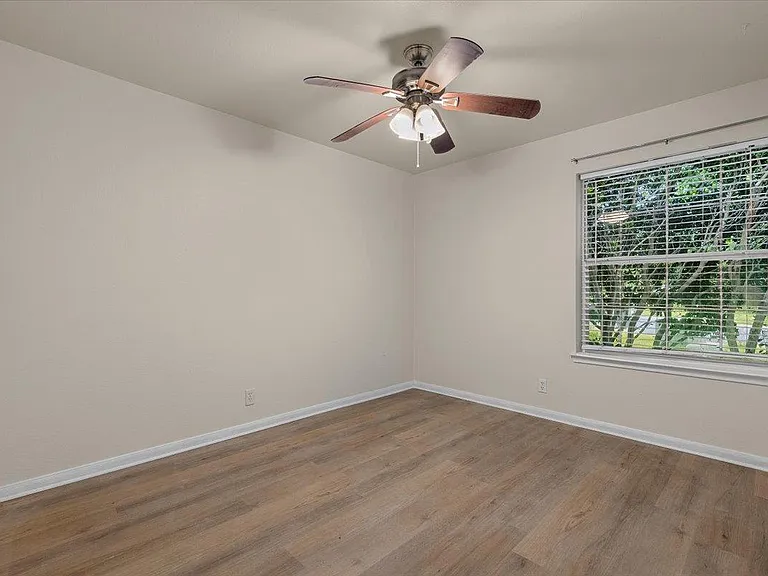 206 Evergreen Cir — Photo 21