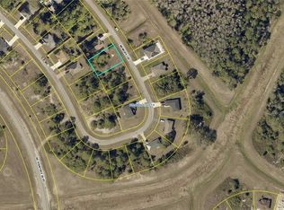 8016 Memory Cir, Labelle, FL 33935