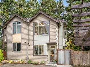 1423 NE 86th St, Seattle, WA 98115