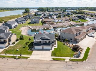 1999 Pirates Loop SE, Mandan, ND 58554