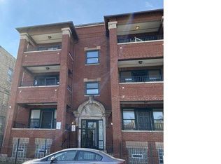 113 E 57th St #3, Chicago, IL 60637