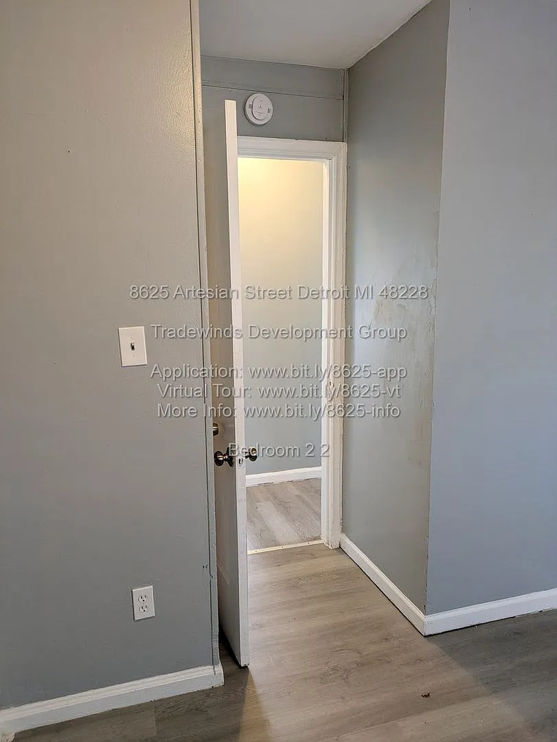 8625 Artesian St is a 3-bedroom brick bungalow for rent in Detroit's Warrendale neighborhood for ... — Photo 4