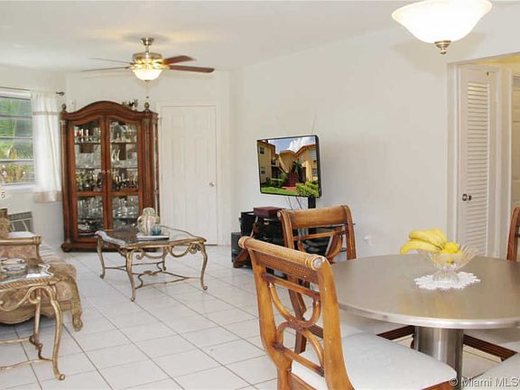 3rd image of 18630 NE 18th Ave APT 236-C