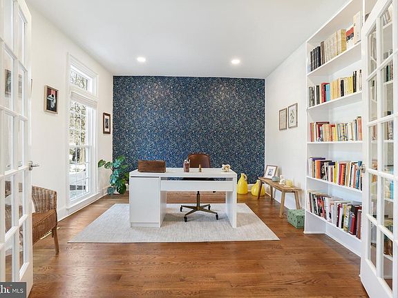 4th image of 9646 Eagle Ridge Dr