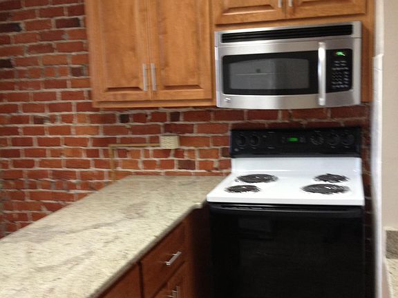 4th image of 1241 W Cary St APT 2