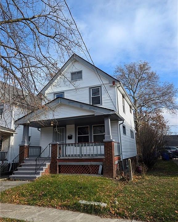 1st image of 3947 W 22nd St