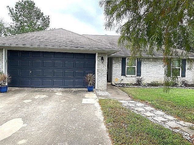 1st image of 6060 Barnes Dr