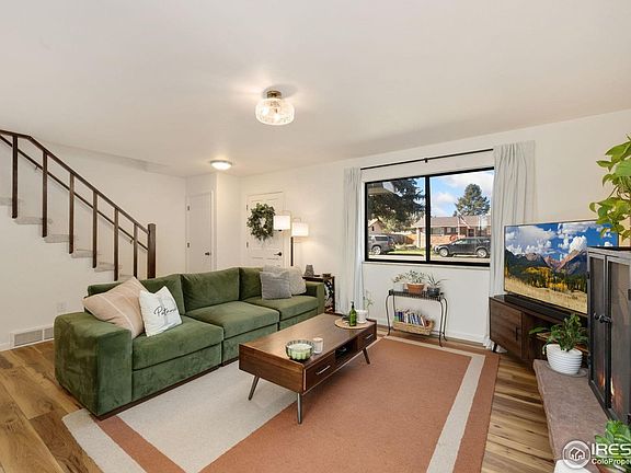 4th image of 4384 Grant Ave