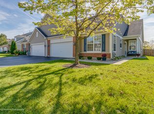 8214 Tremont Ln, Joliet, IL