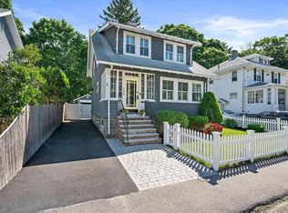106 Glendale Rd, Quincy, MA 02169