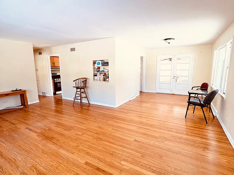 1725 Happ Rd — Photo 13