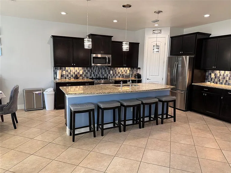 2599 Marton Oak Blvd — Photo 7