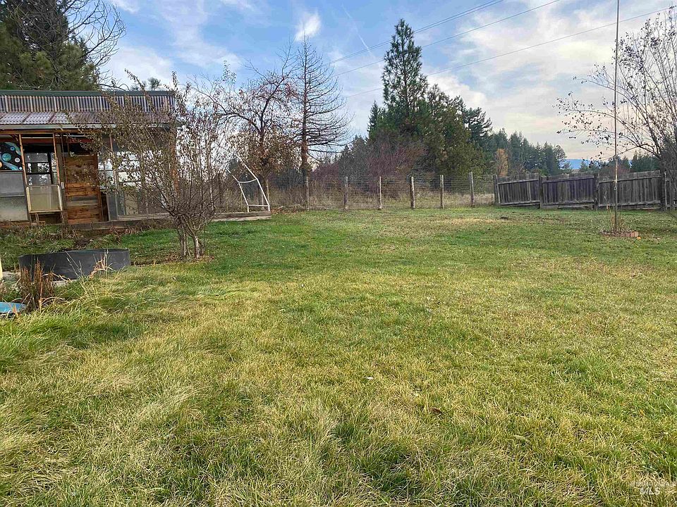 5594 Highway 8, Deary, ID 83823 Zillow