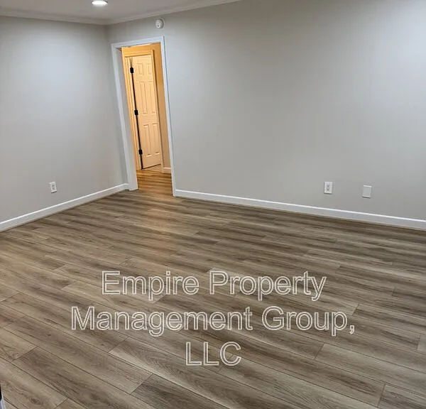1700 Dalloz Rd #D — Photo 11