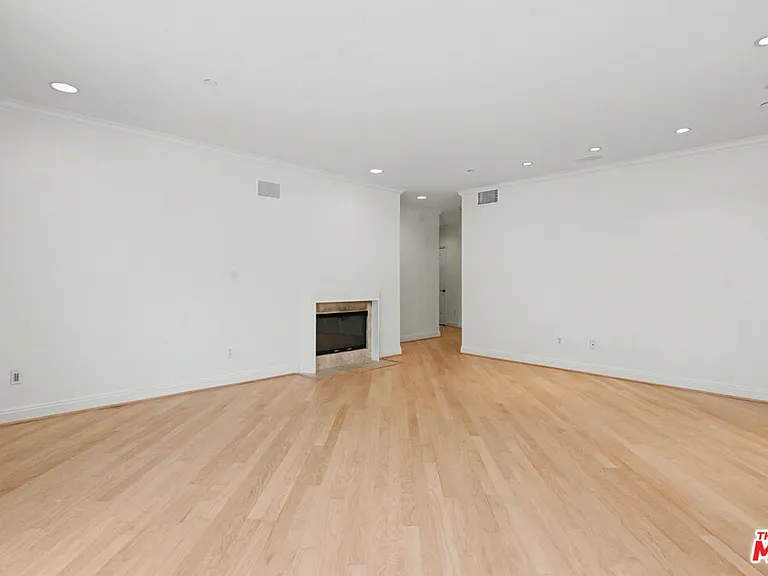 1830 Pelham Ave #101 — Photo 5