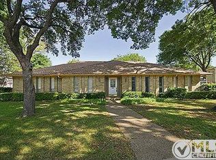 3429 Webb Garden Dr, Dallas, TX 75229