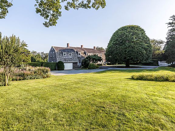 4th image of 19 Jericho Ln