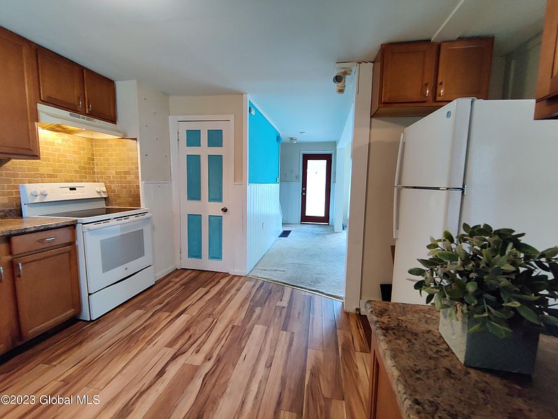 3rd image of 30 Elmwood Avenue
