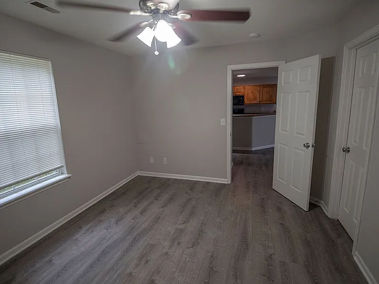 5319 Godas Cir — Photo 16