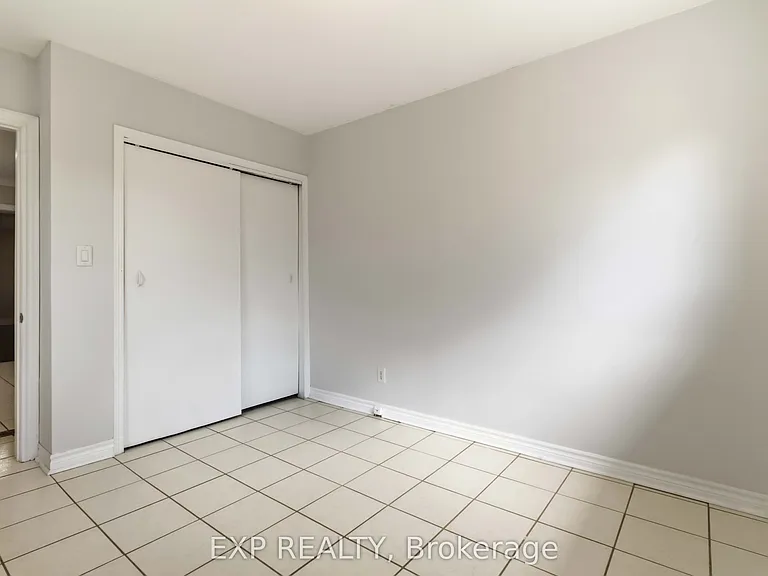 133 Cornelius Pkwy — Photo 17