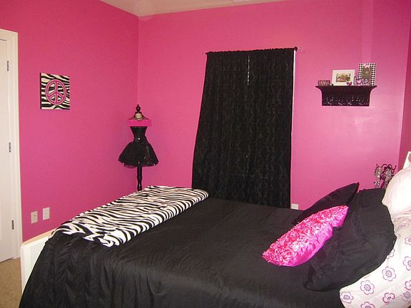 5th image of 2808 Stepper St SE