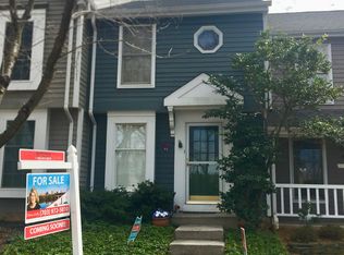 1661 Poplar Grove Dr, Reston, VA 20194