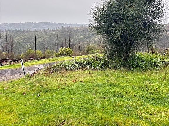 2nd image of 1615 Pearson Rd