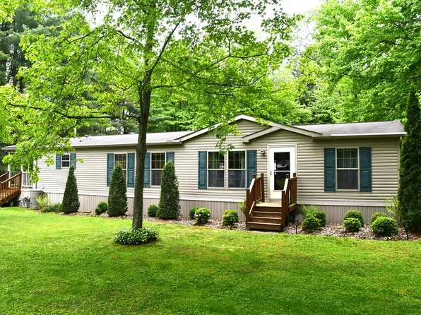 163 Snowdrift Ln, Marienville, PA 16239