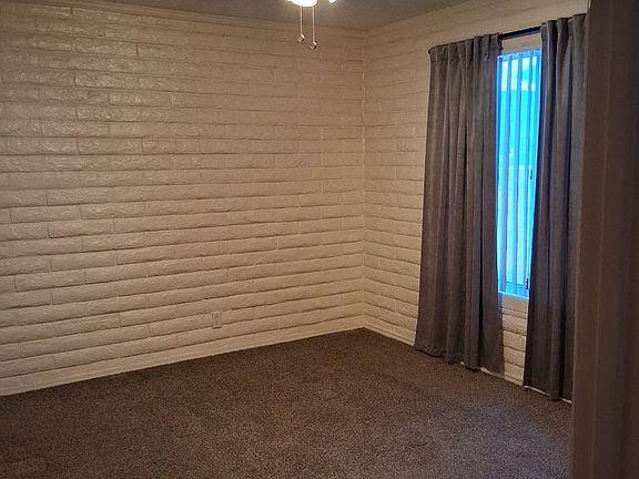 3rd image of 1029 N Mesa Dr APT A