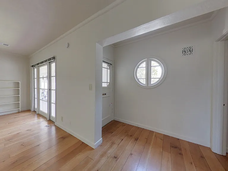 2412 Ellsworth St. — Photo 13