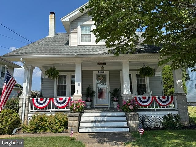 1st image of 3148 N George St