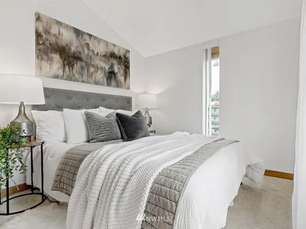 5036 Martin Luther King Jr Way S #A, Seattle, WA 98118
