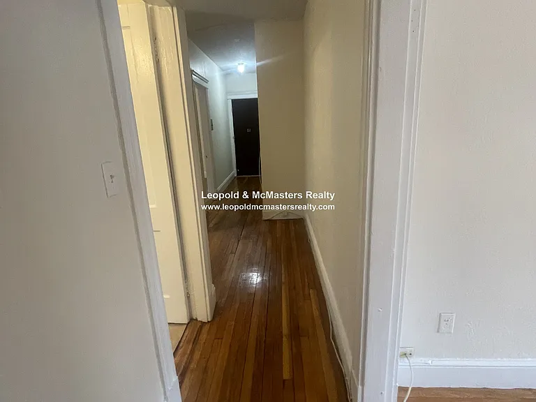1124 Commonwealth Ave — Photo 86