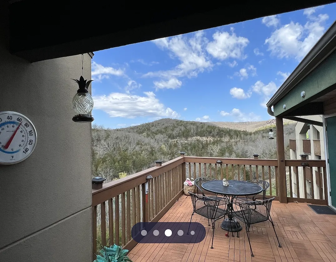 2 bed, 900 sqft, $1,500 — Photo 3