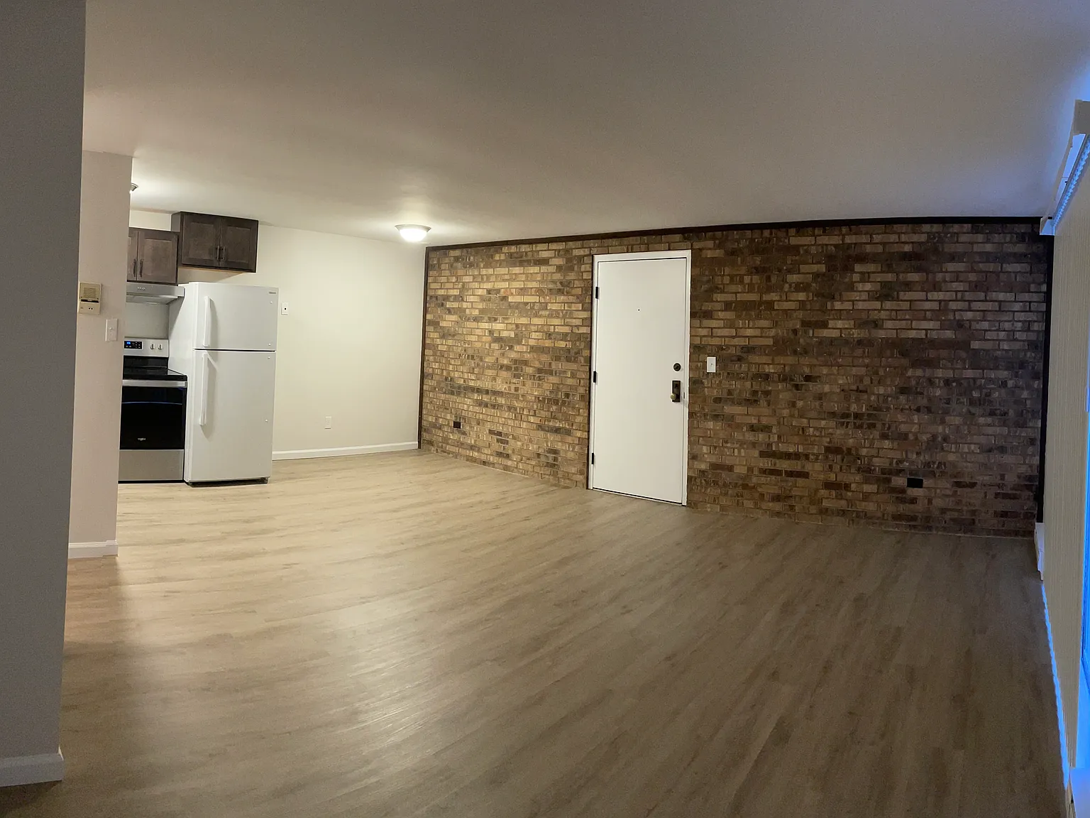 2 bed, 680 sqft, $1,150 — Photo 2