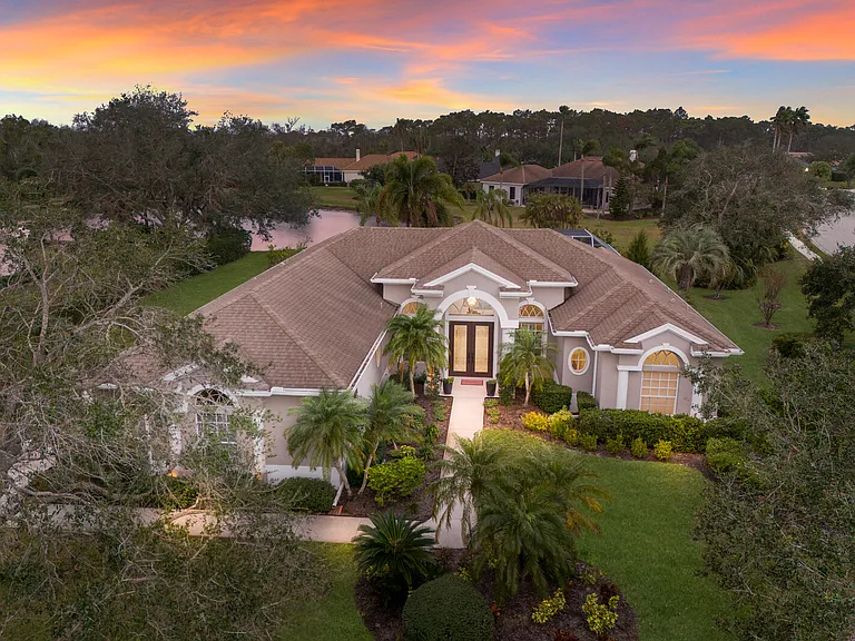 9405 Boxthorn Pl — Photo 1