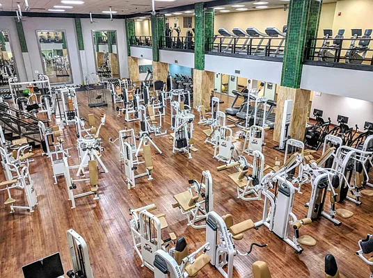 Sold by Platinum Properties | media 11