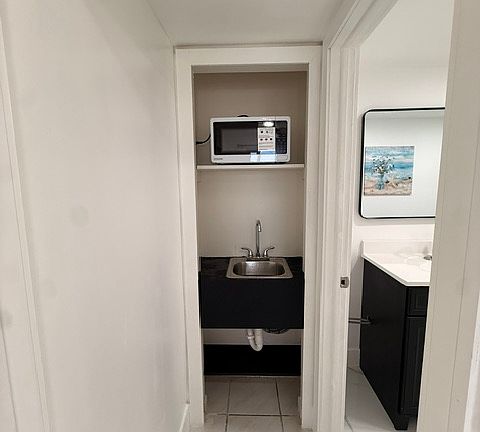 5th image of 7813 SW 9th Ter