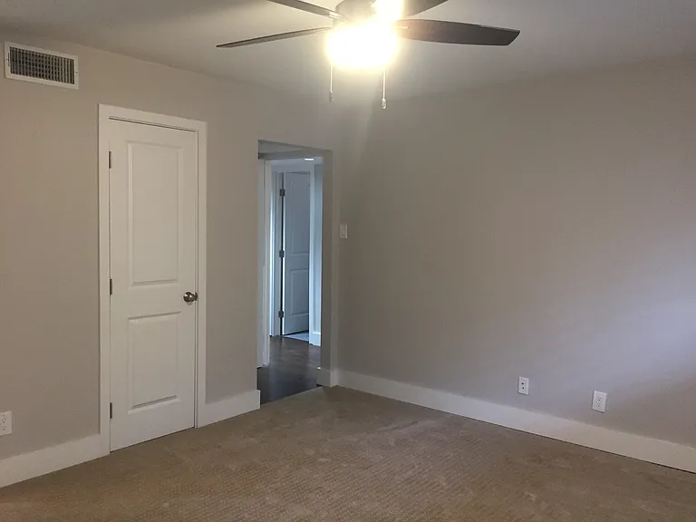 6159 Bandera Ave — Photo 10