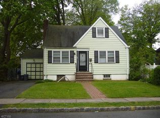 20 Maple Ave, Vauxhall, NJ 07088