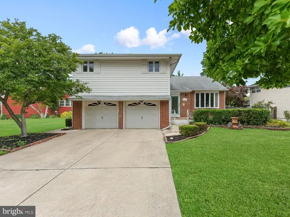 1019 Edgemoor Rd, Cherry Hill, NJ 08034