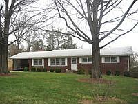 1st image of 2504 Sunnycrest Dr