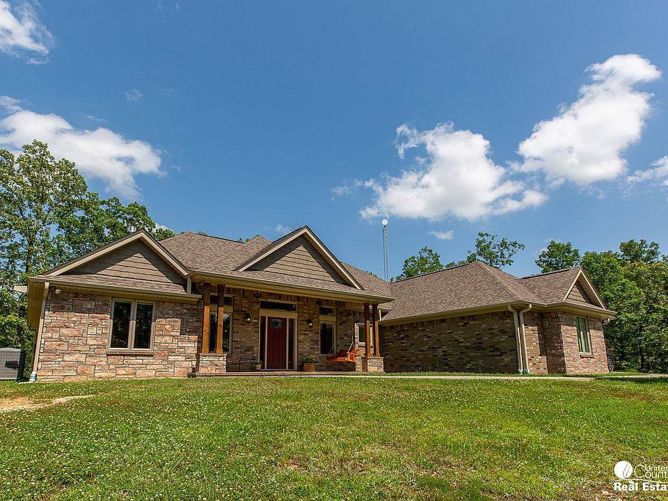 1st image of 139 Alley Ln