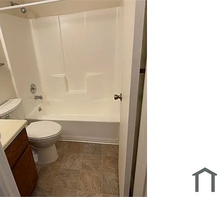5208 Meadow Fld #4 — Photo 8
