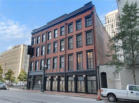 2nd image of 419 Carondelet St Ste 202