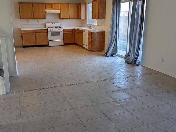 5th image of 14080 Yearling Ln