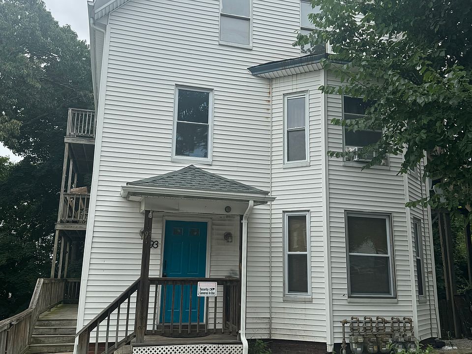 1st image of 93 Bellevue Ave #4