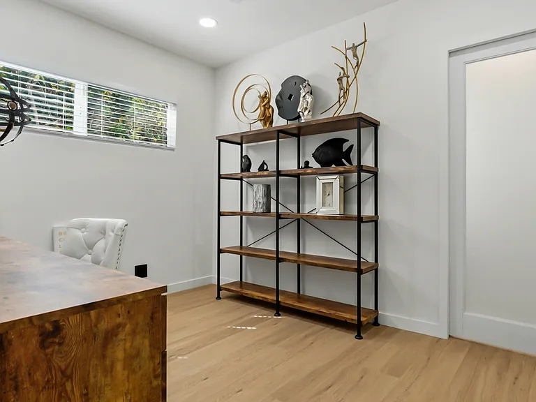 4177 Fair Ave — Photo 33
