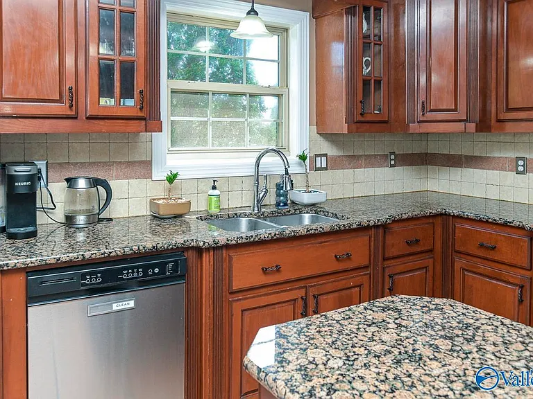 4409 Hampton Ridge Dr SE — Photo 18