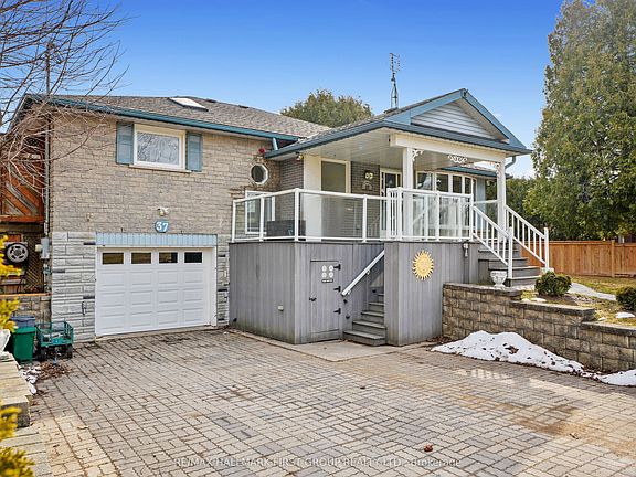 3rd image of 37 Trefusis St